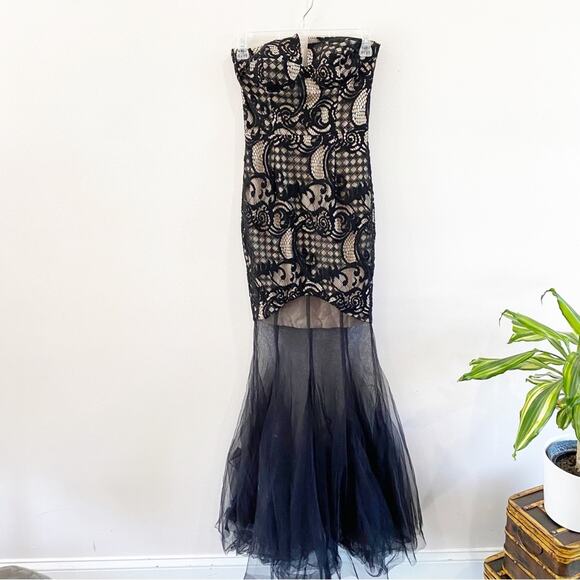 Jarlo Elsa Bandeau Lace Maxi Dress with Mesh Fishtail - Picture 2 of 11